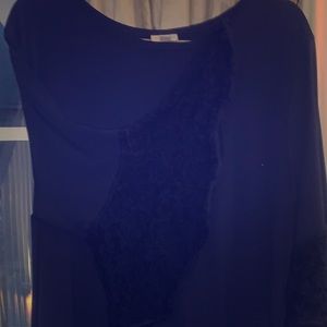 I’m perfect condition never worn w/o tag